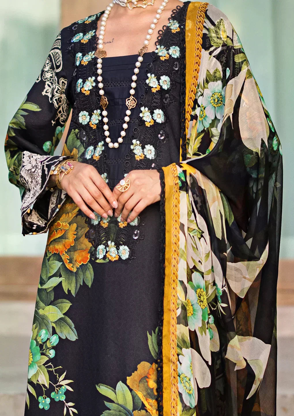 Elaf Premium | Signature Embroidered Lawn 24 | ESL-08B NIGHTFALL - House Of Anaya
