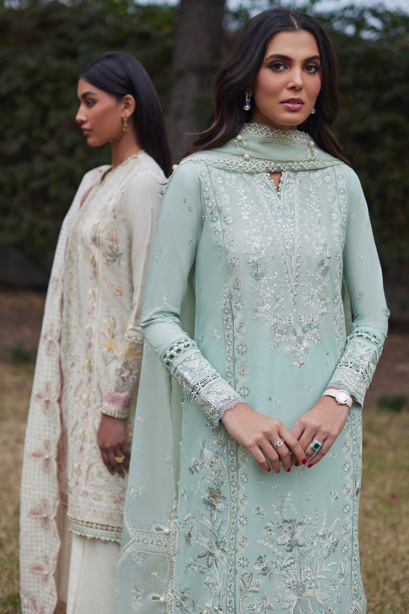 Elan | Lawn24 | MINA (EL24-01 B) - House Of Anaya