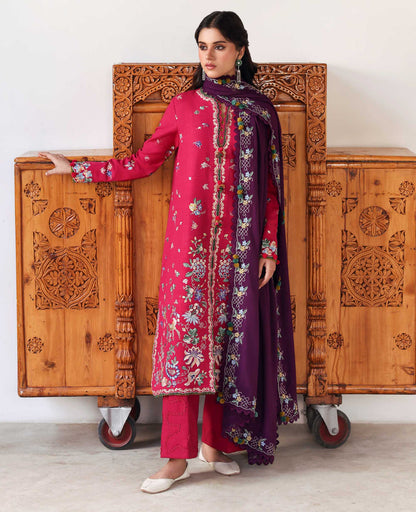 Republic Womenswear | Amaris Luxury Shawl 25 | Elaria