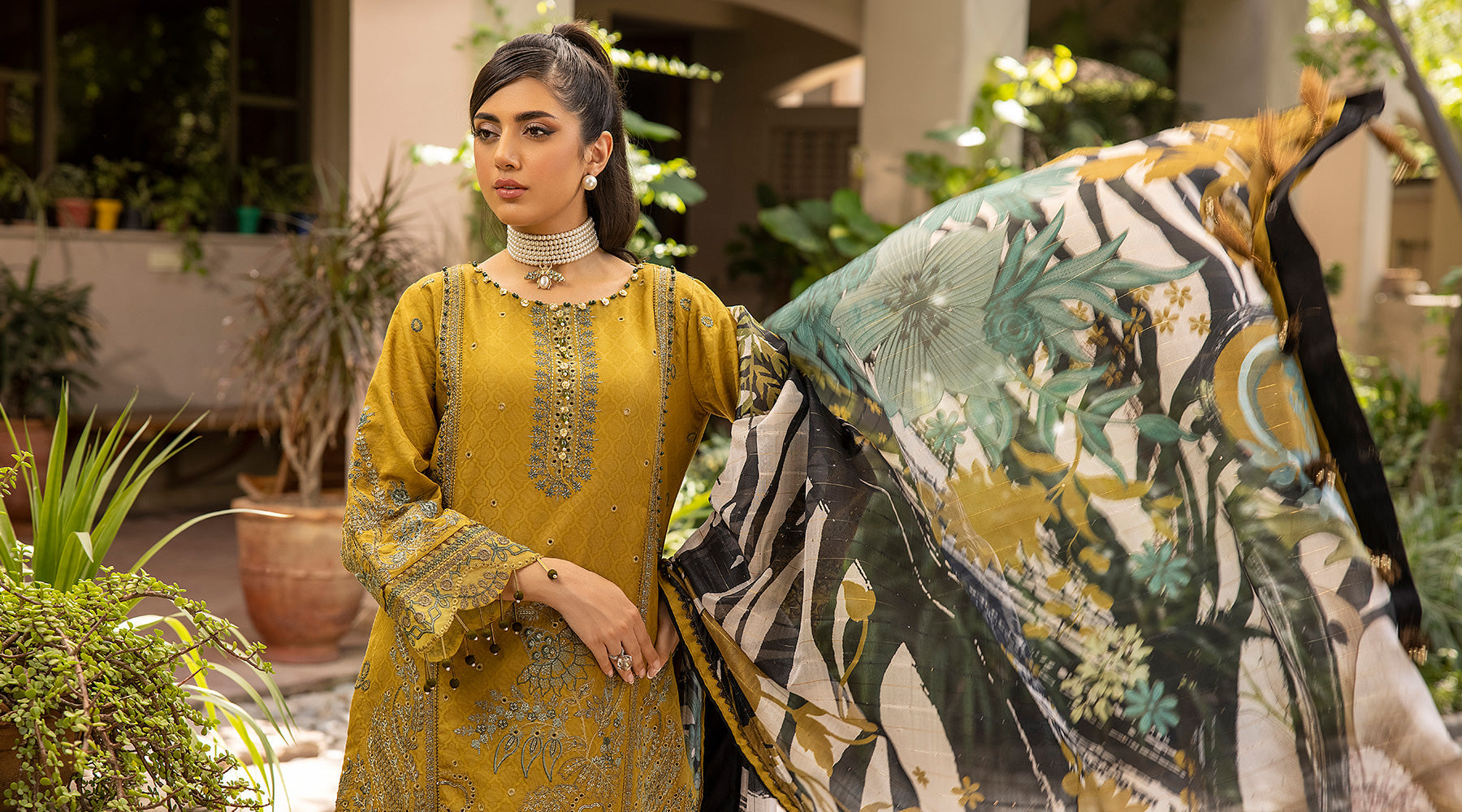 Ellena | Luxury Embroidered Collection | D17 - House Of Anaya