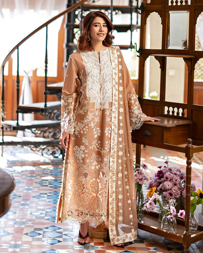 Mushq | Astoria Lawn 26 | Elodie