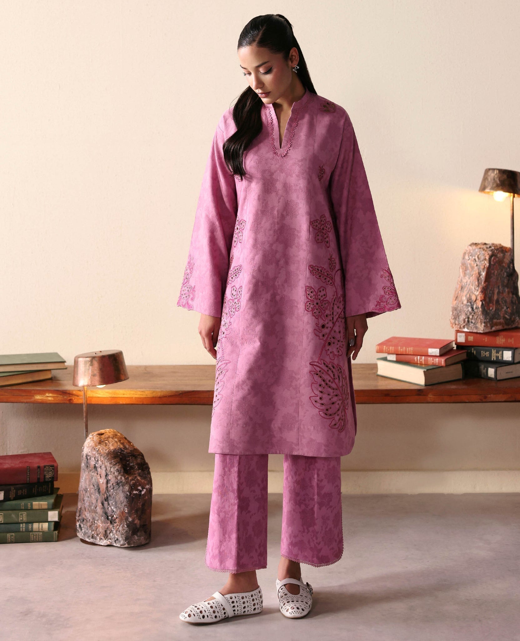 Republic Womenswear | Basics Winter 25 | Élora