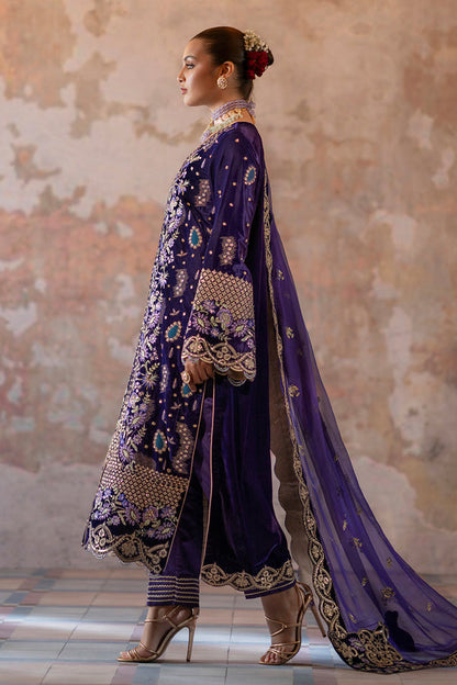 Emaan Adeel | Saanjh Velvet Collection 24 |  Aroosh
