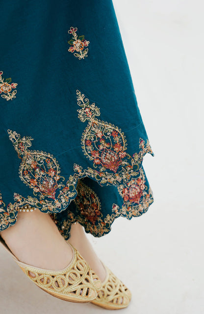 Emaan Adeel | Gul Mohr Eid Pret | ZABEEN - House Of Anaya