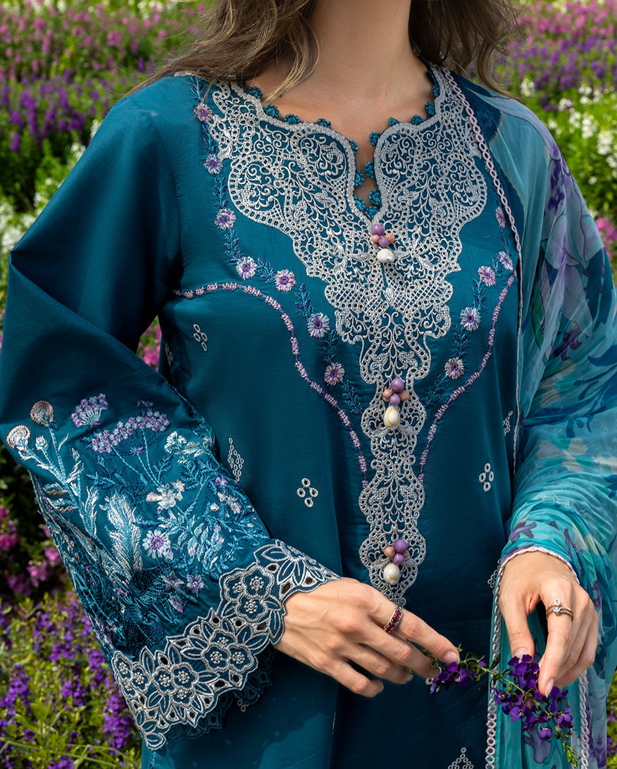 Mushq | Hemline the Secret Garden | Emerald Fern