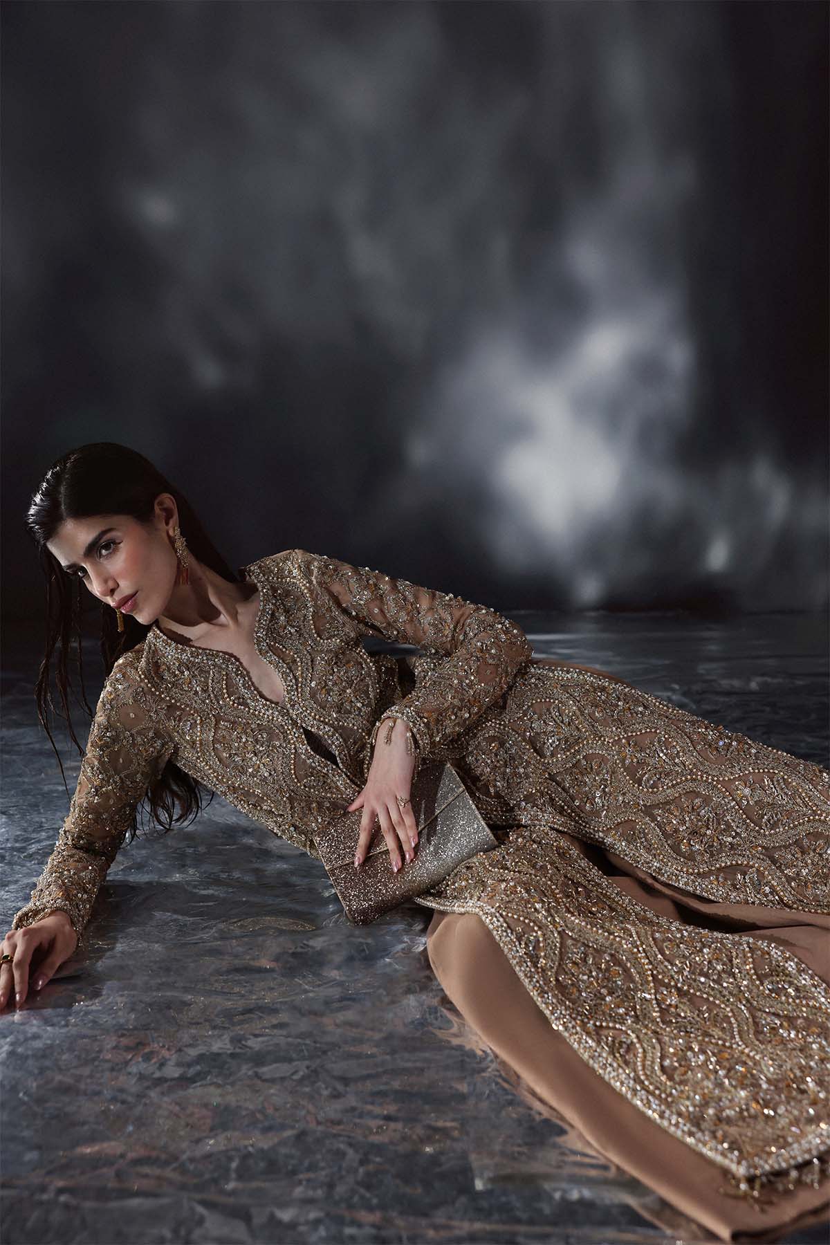Enzo | Chateau De Lumiere | Nue - House Of Anaya