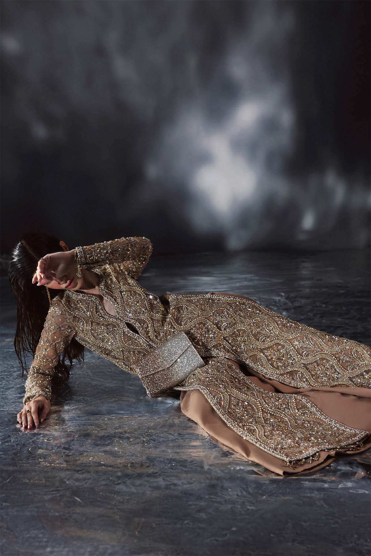 Enzo | Chateau De Lumiere | Nue - House Of Anaya