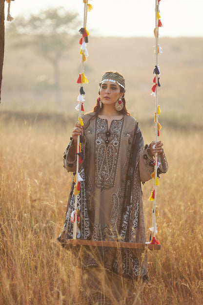 Saira Rizwan | Winter Khaddar 25 | RUKH-SRW25-02