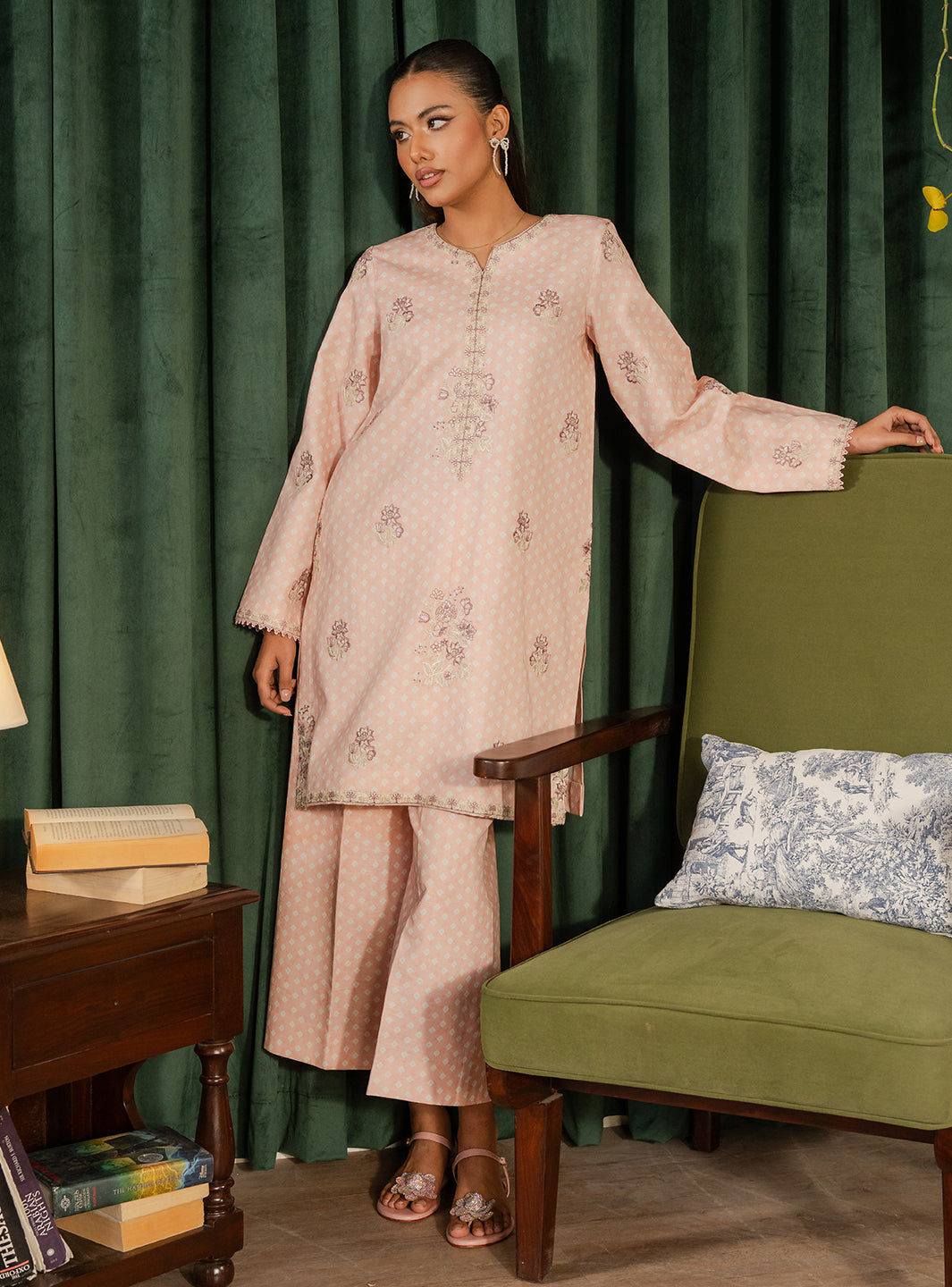 Faiza Faisal | Lumiere Pret | LYRA