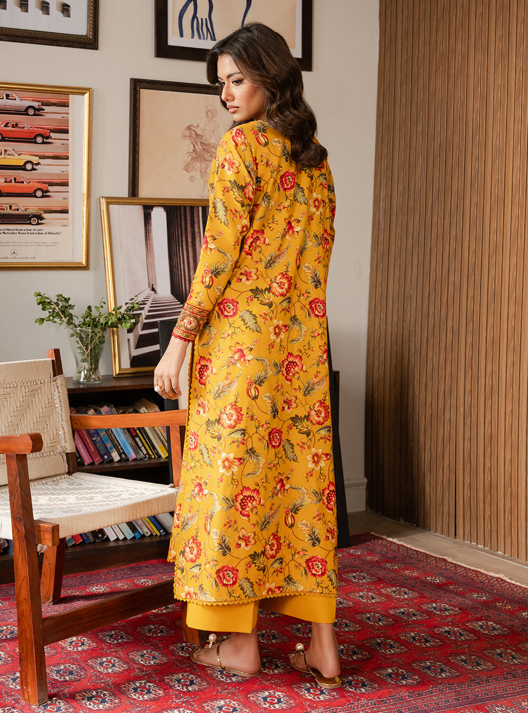 Faiza Faisal | Lumiere Pret | SUNLIT PETAL