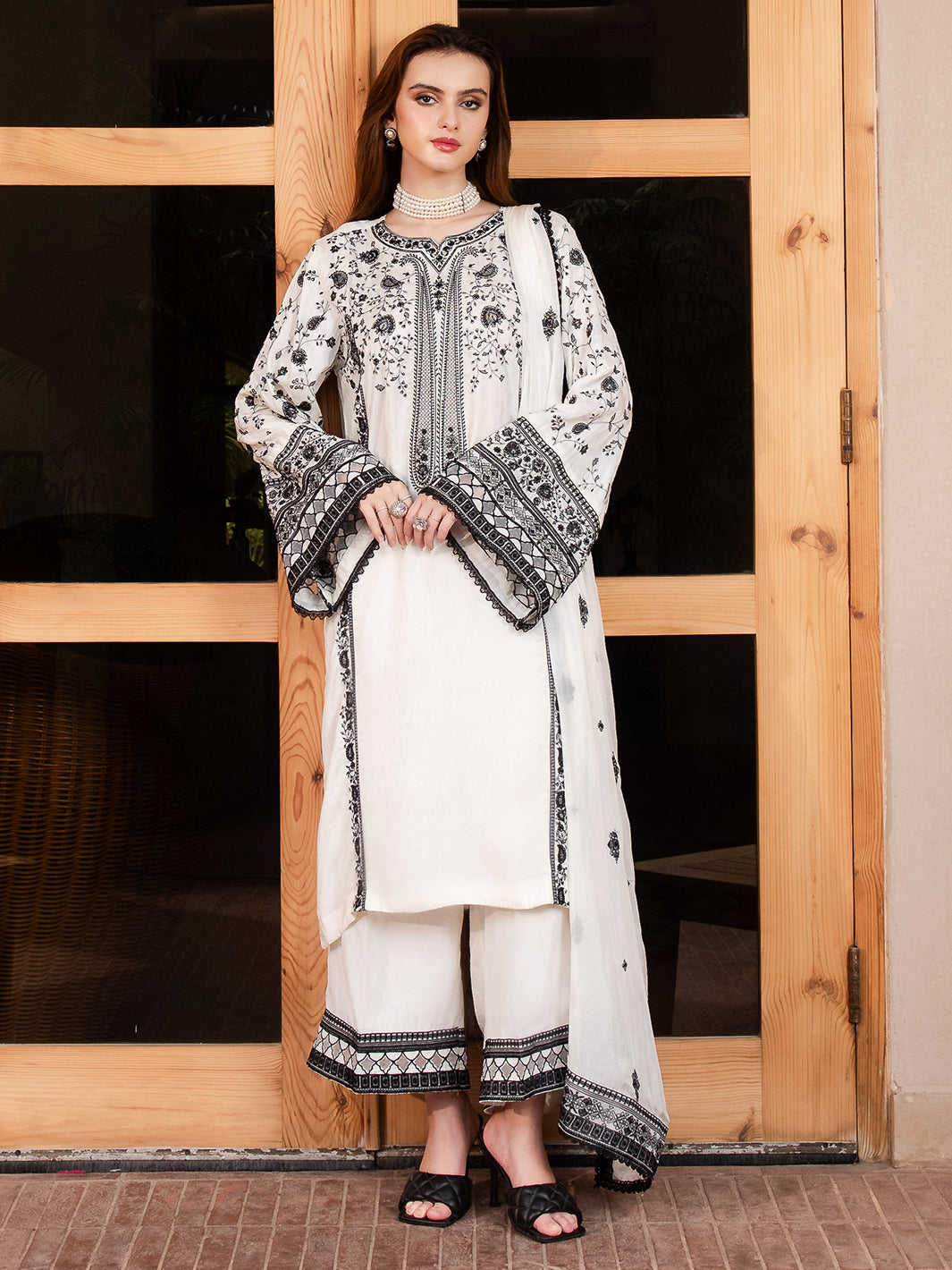 Faiza Faisal | Signature Pret |  AMBER