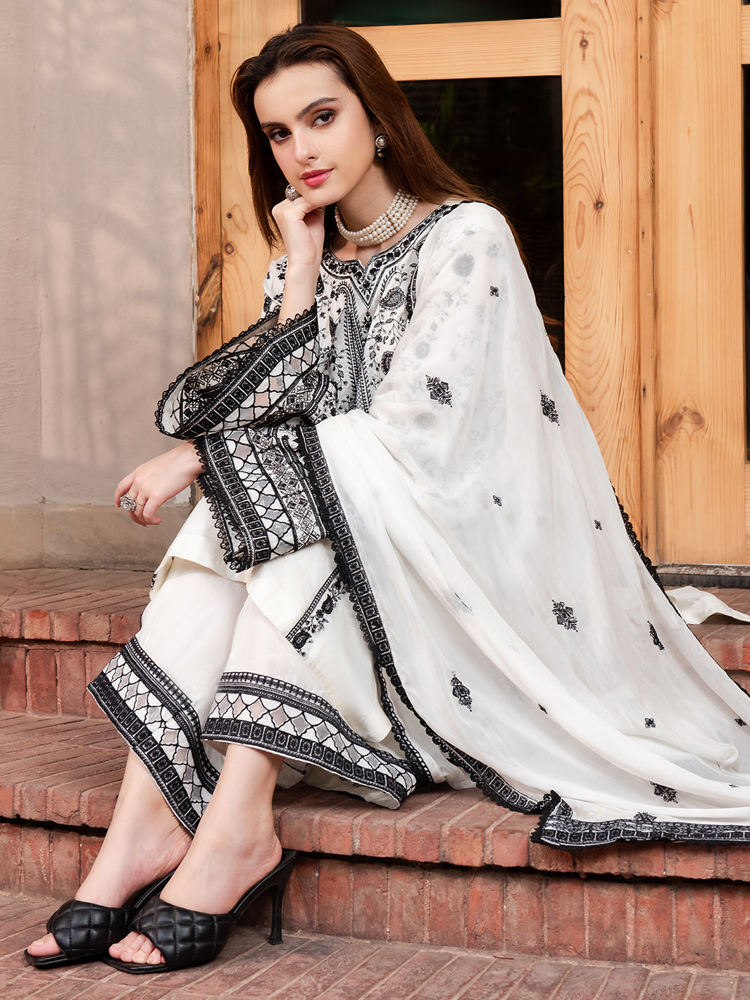 Faiza Faisal | Signature Pret |  AMBER