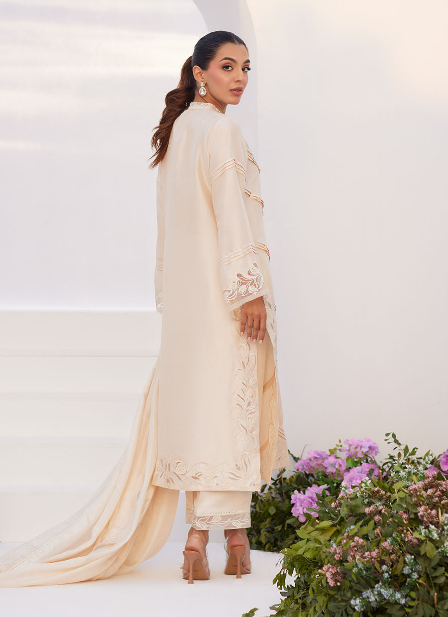 Farah Talib Aziz | Zaza Luxe Pret 24 | TISELE IVORY PLEATED RAW SILK SHIRT AND DUPATTA - House Of Anaya