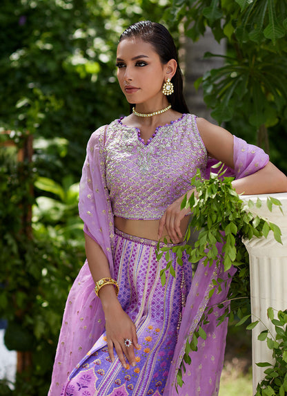 Farah Talib Aziz | Mayna Festive Prints 24 | Ferazia Embellished Lehenga Choli