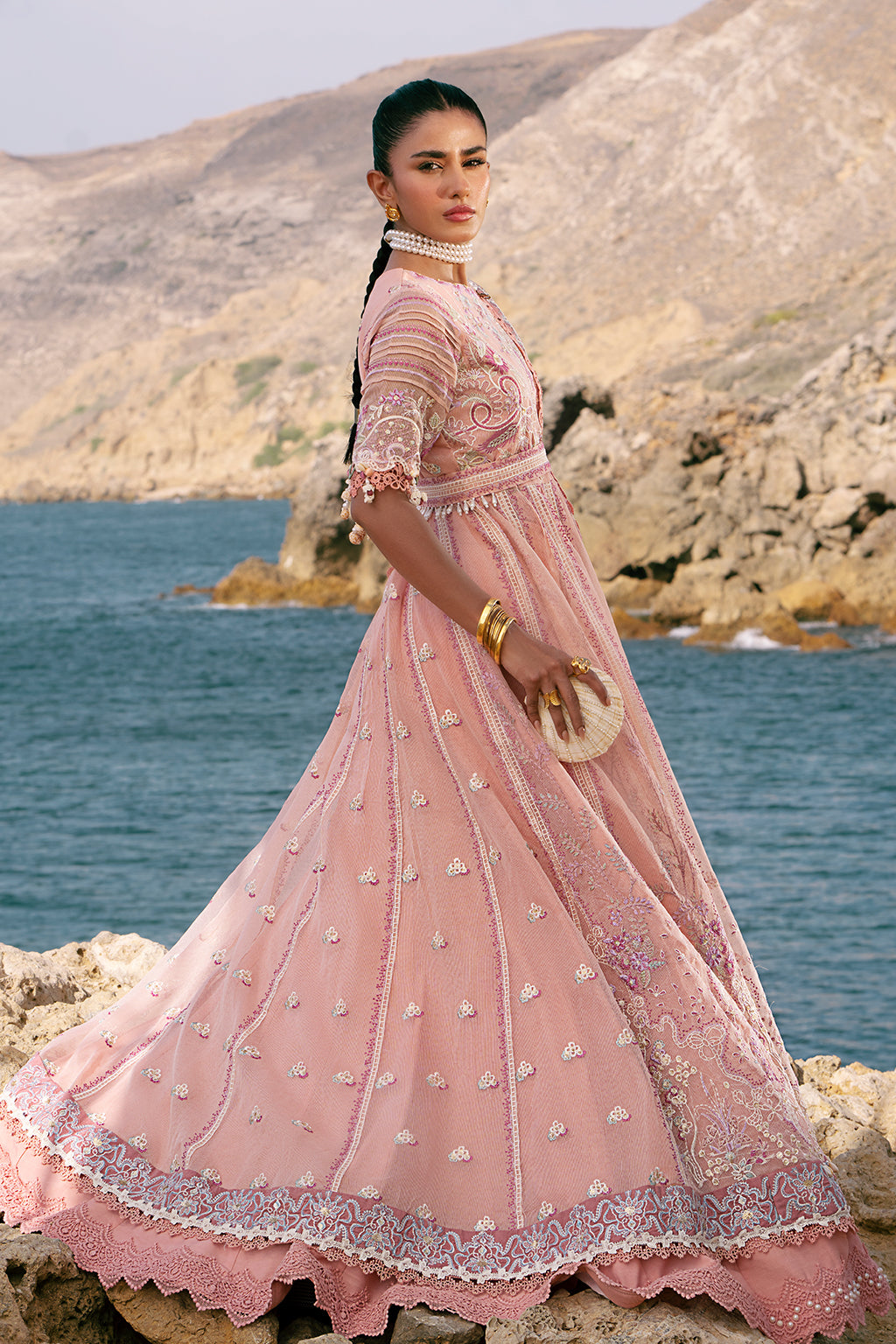 AJR Couture | Dastan Luxury Lawn 25 | Flair