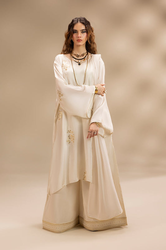Erum Khan | Lillia Summer Edit | Moon Pearl
