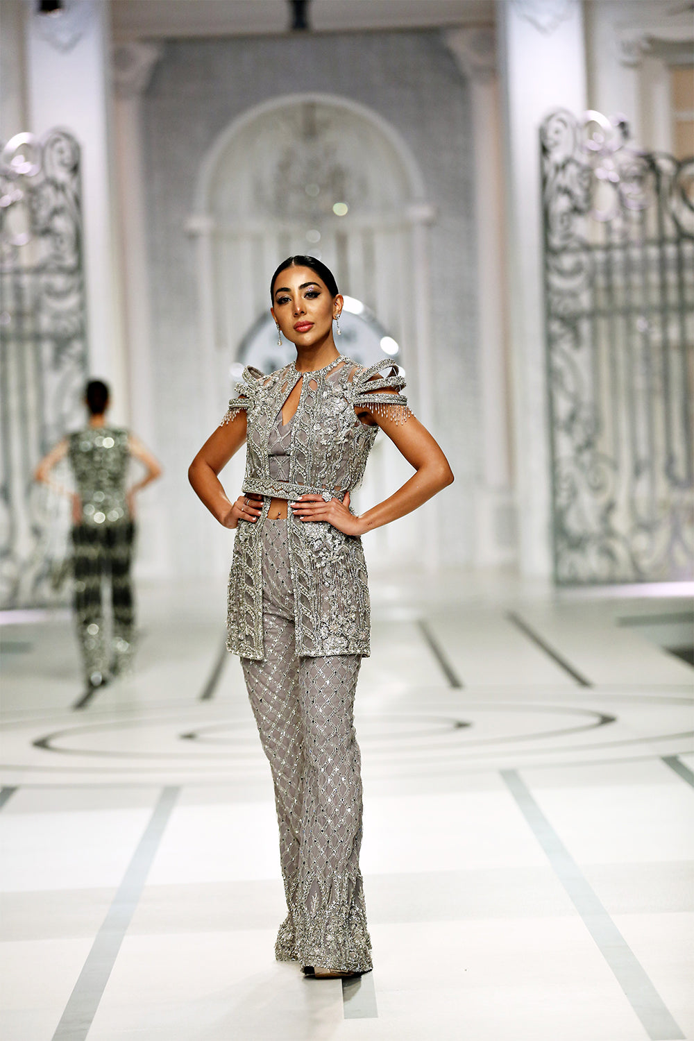 Saira Rizwan | Illiana | SISLEY