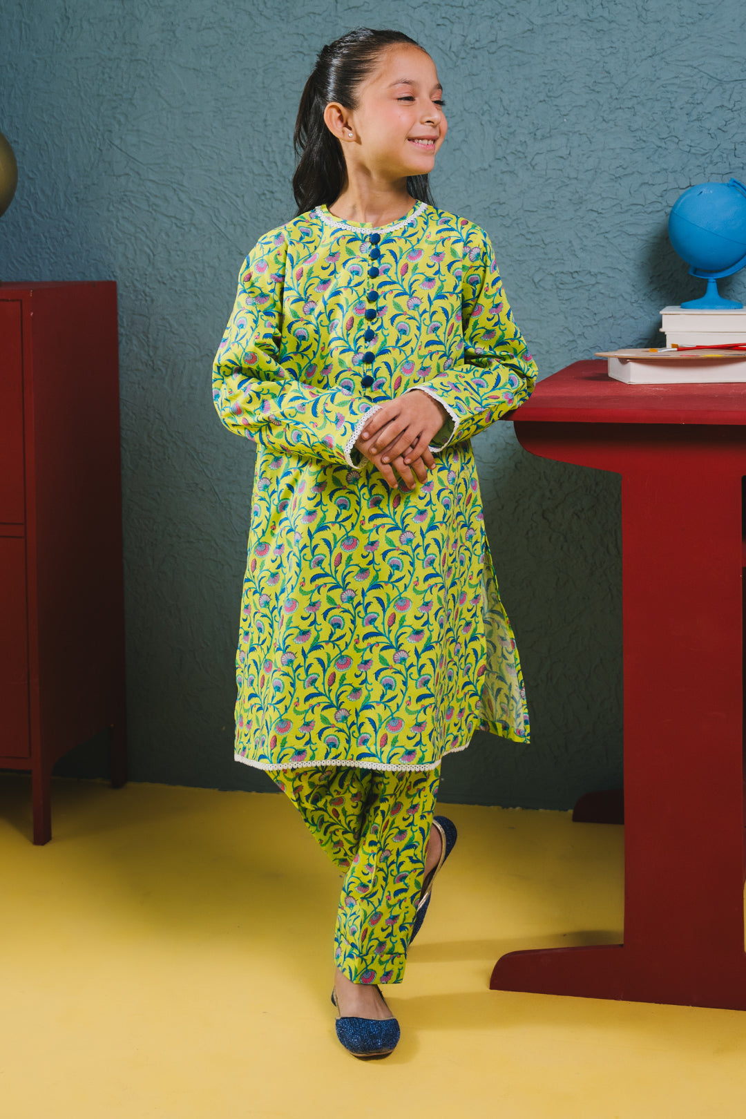 Zellbury Girls | 2 Piece Cambric | Kurta Trouser - 2679 - Libasekhas