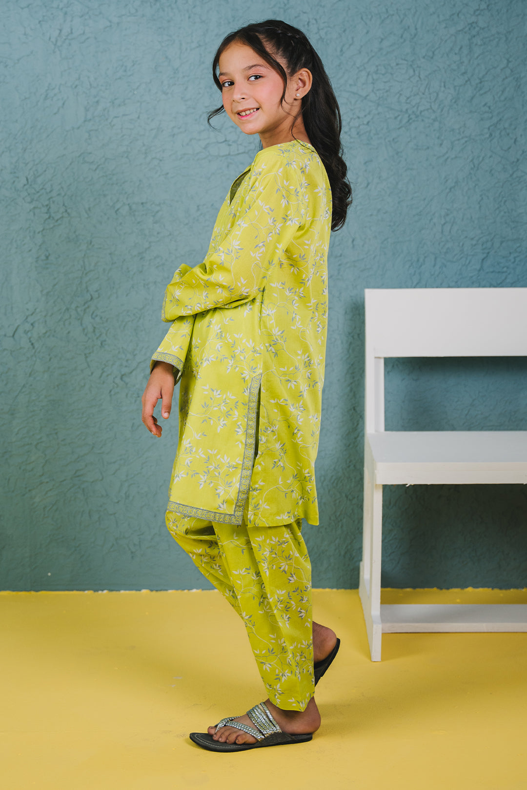 Zellbury Girls | 2 Piece Lawn | Kurta Trouser - 2410 - Libasekhas