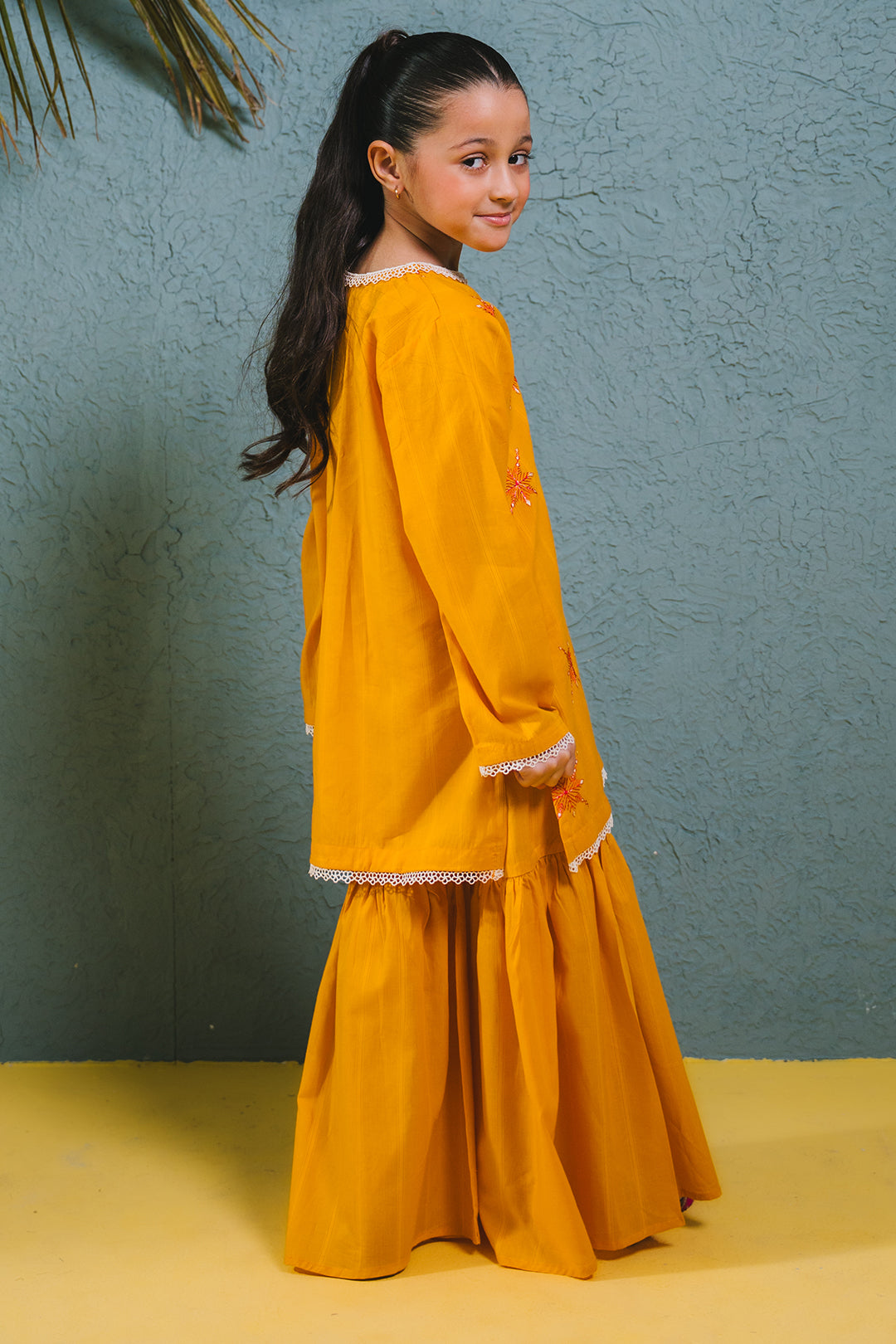 Zellbury Girls | 2 Piece Lawn | Embroidered Kurta Trouser - 2465 - Libasekhas