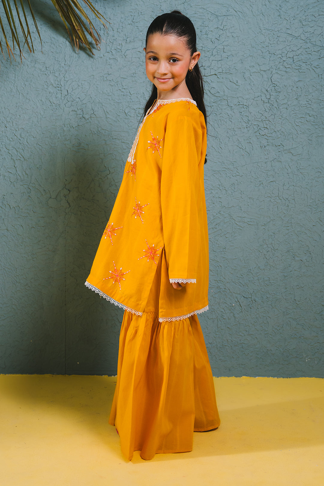 Zellbury Girls | 2 Piece Lawn | Embroidered Kurta Trouser - 2465 - Libasekhas