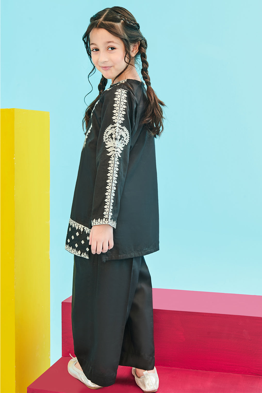 Zellbury Girls | 2 Piece Lawn | Embroidered Kurta Trouser - 2466 - Libasekhas