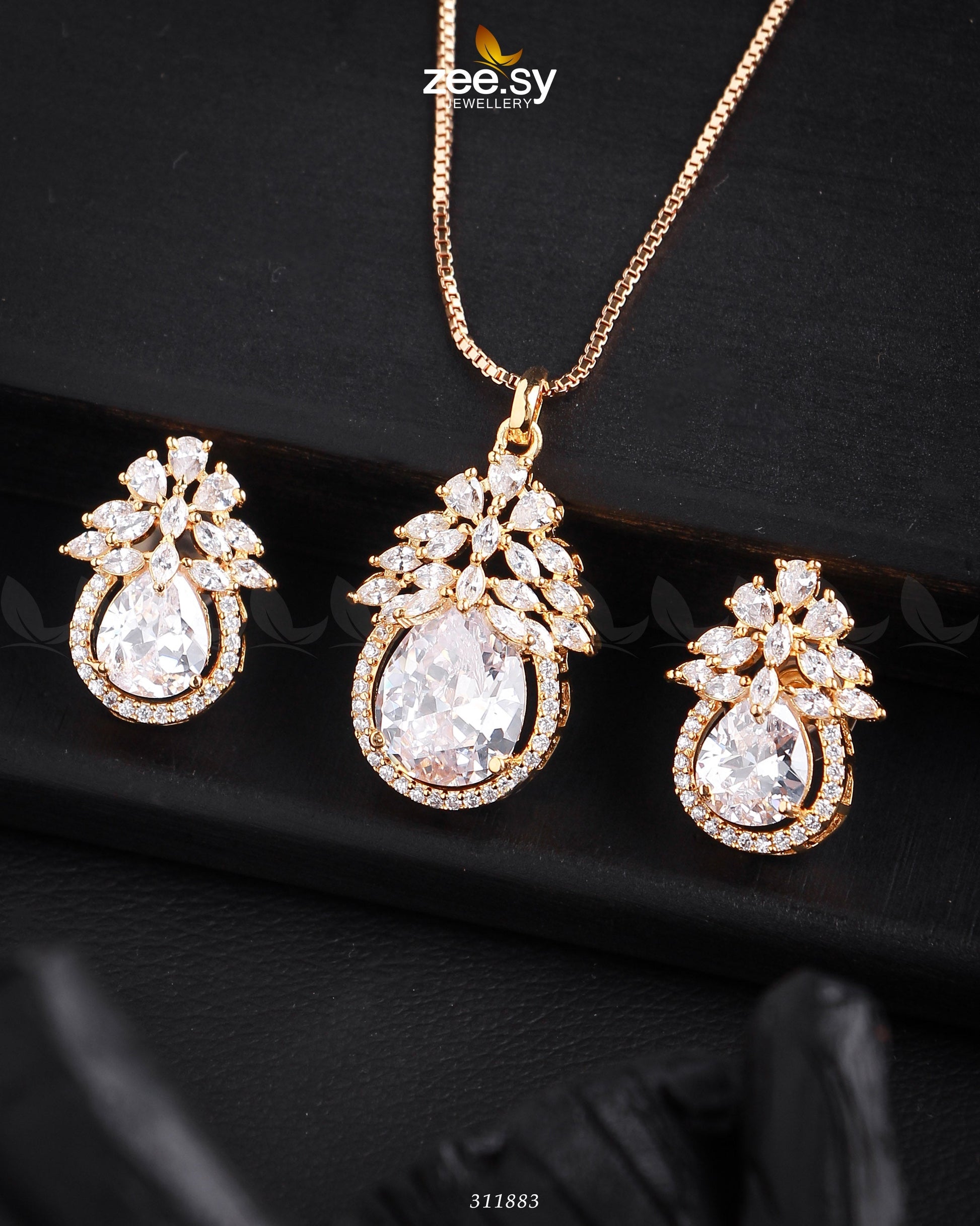 Zara's Pendant Set - Libasekhas