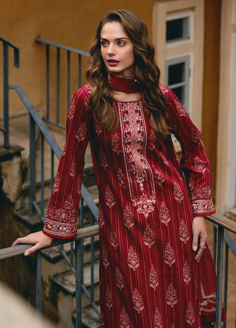 Gulaal | The Enchanted Garden | Vezelay - House Of Anaya