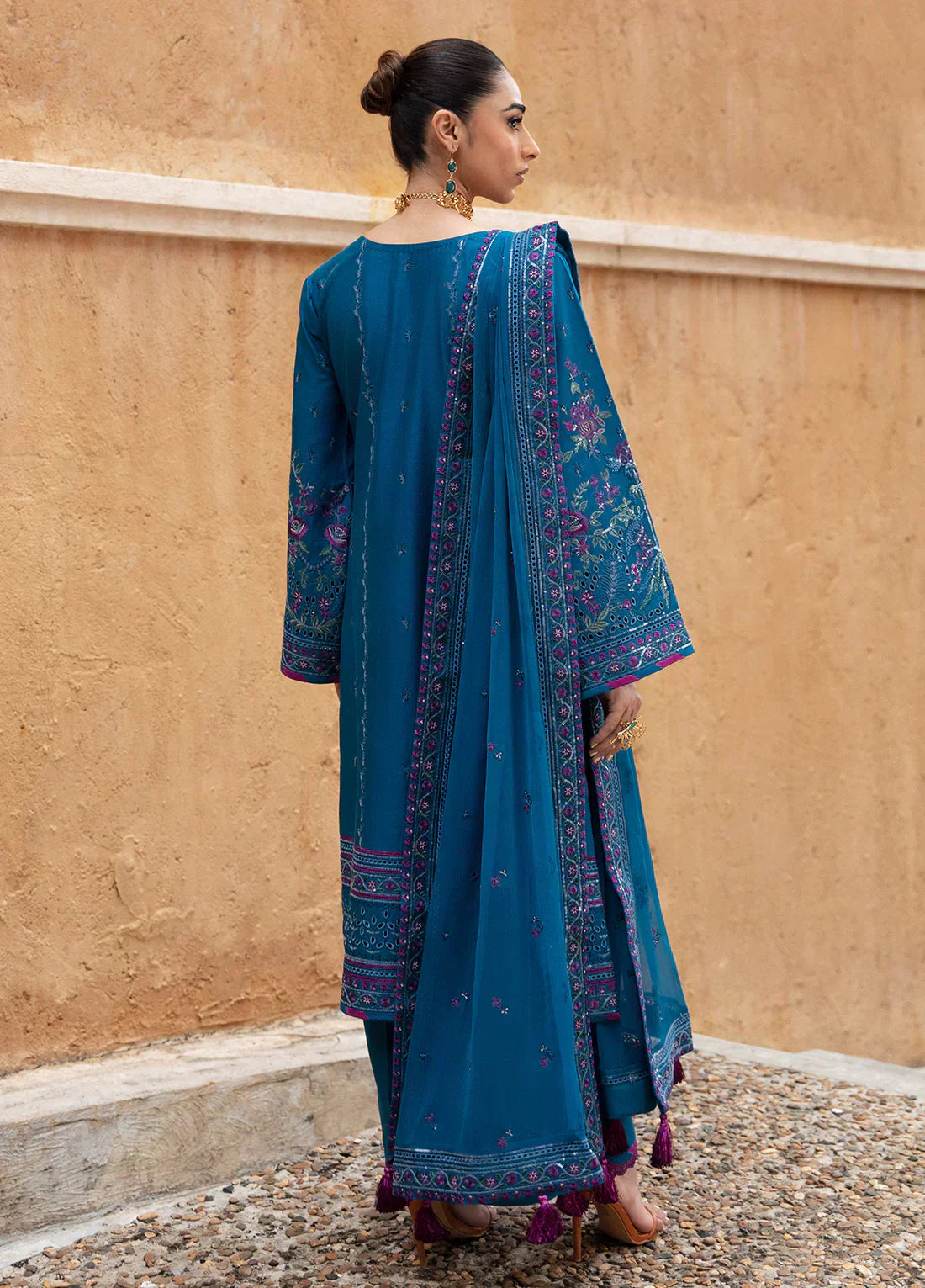 Gulaal | Luxury Lawn 24 | FELICIA (GL-LL-24V1-04) - House Of Anaya