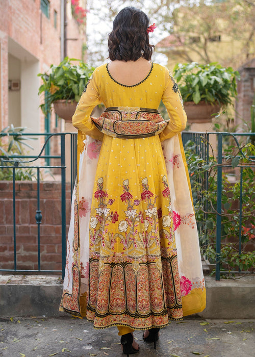 Ali Xeeshan | Chanda Luxury Pret | Amber