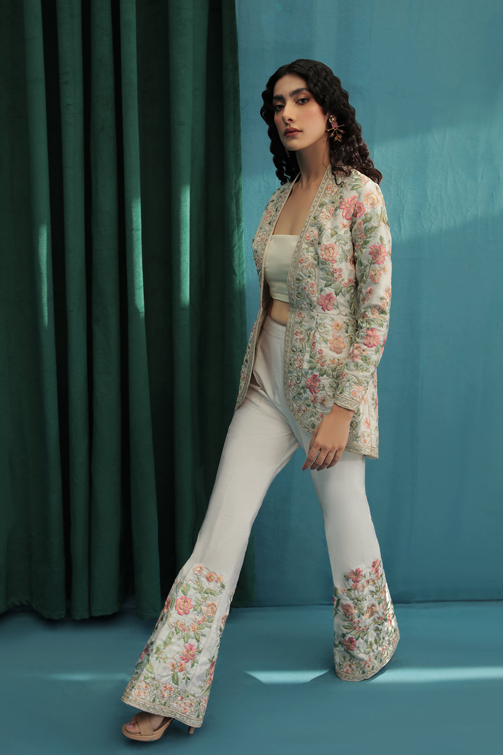 Saira Rizwan | Illiana | DAHLIA