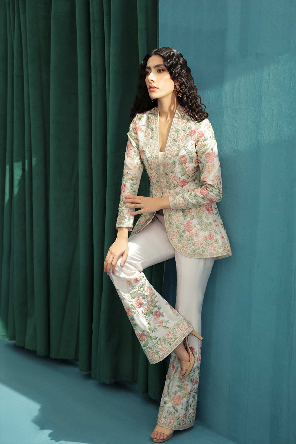 Saira Rizwan | Illiana | DAHLIA