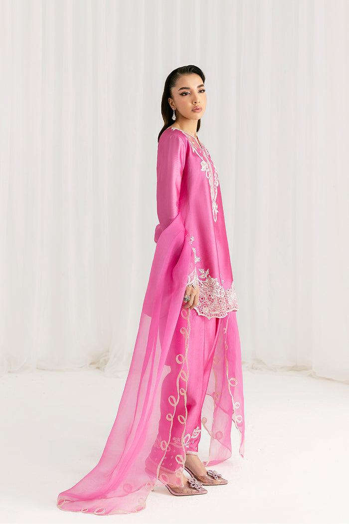 Saira Rizwan | Silk Pret 25 | VELORA