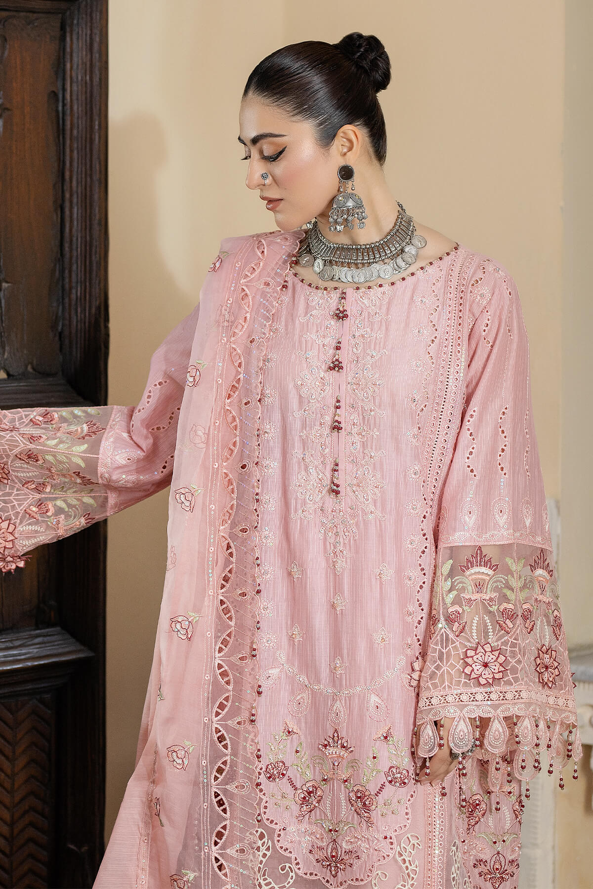 Raeesa Premium | Kimora Lawn Collection |  Kimora | HL-17 Irsa - House Of Anaya