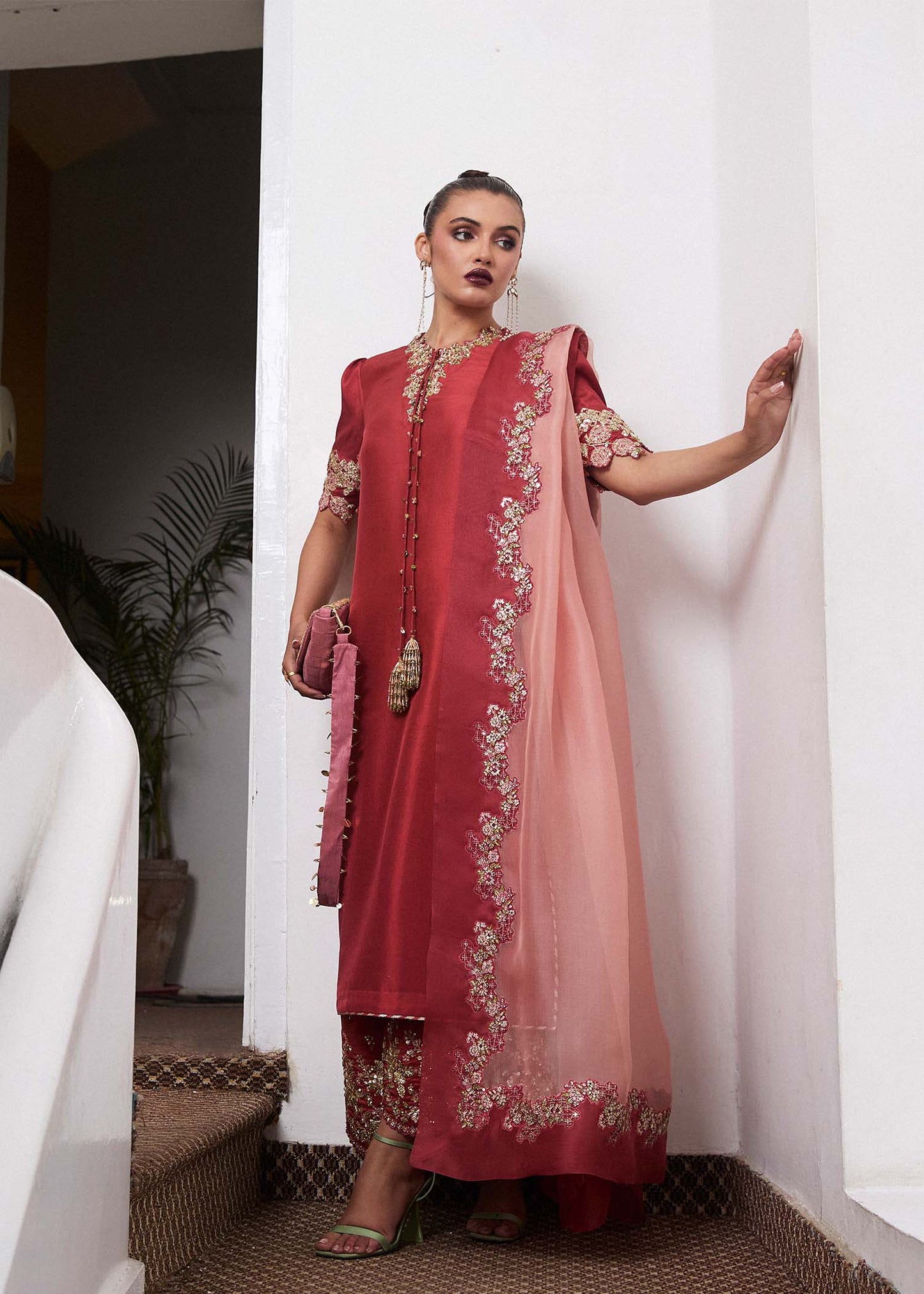 Hussain Rehar | SS Luxury Pret'25 | Tram