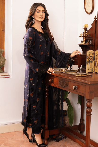 IZNIK Dastaan Premium Embroidered Lawn 3Pc Suit IDL-04 DIMAH