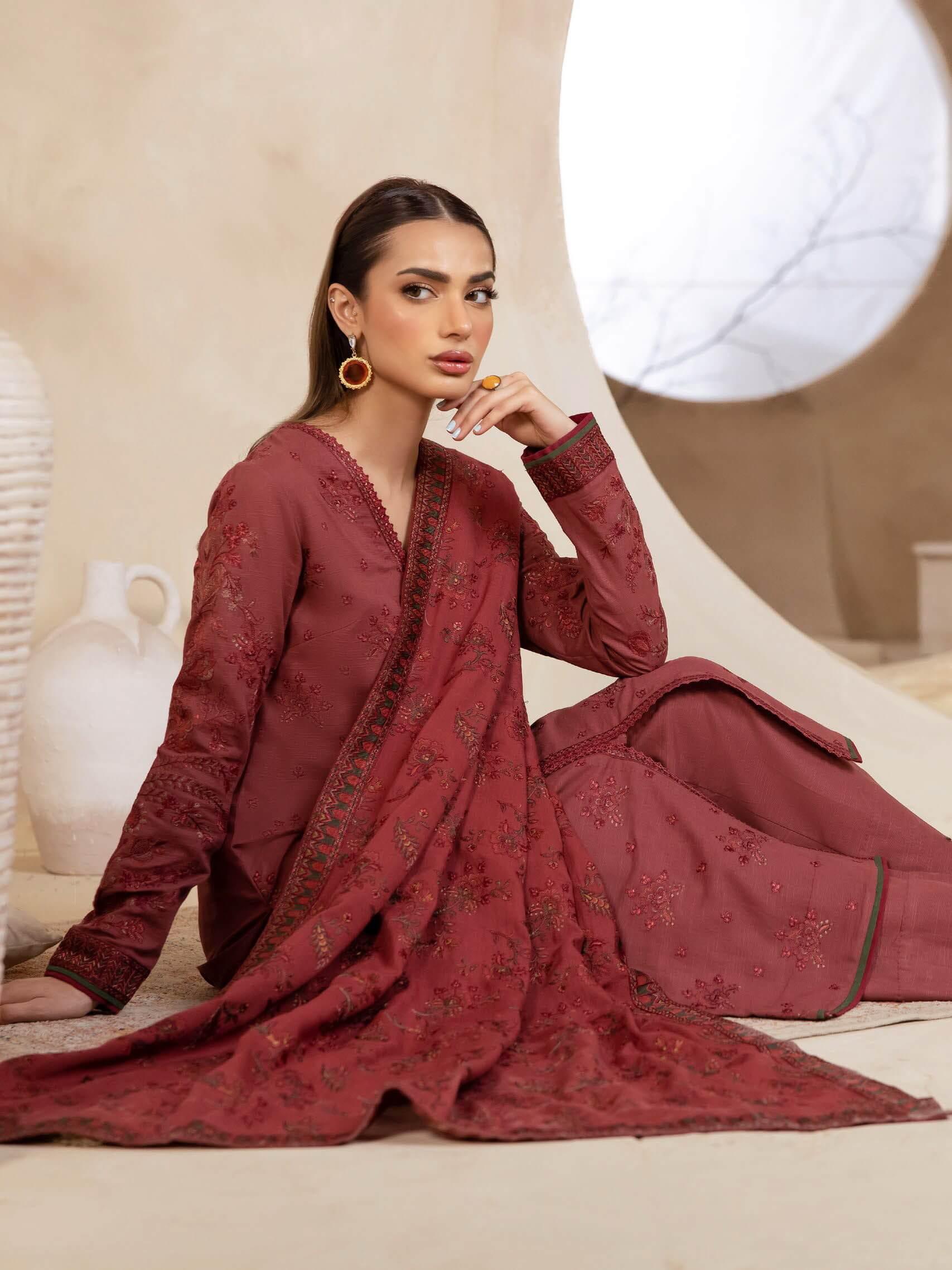 IZNIK Embroidered Winter Khaddar 3Pc Suit ILW-10 Lithe - House Of Anaya