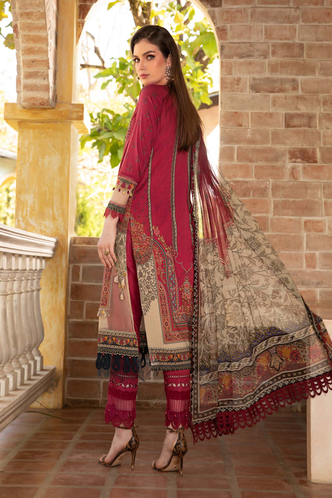MariaB - Mprints Unstitched Spring/Summer'23 Catalogue !! - 12B - TC-351 - Riwayat-e-khas