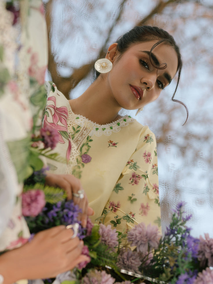 Parishay | Ivy Bloom Luxury Lawn | IVY-06