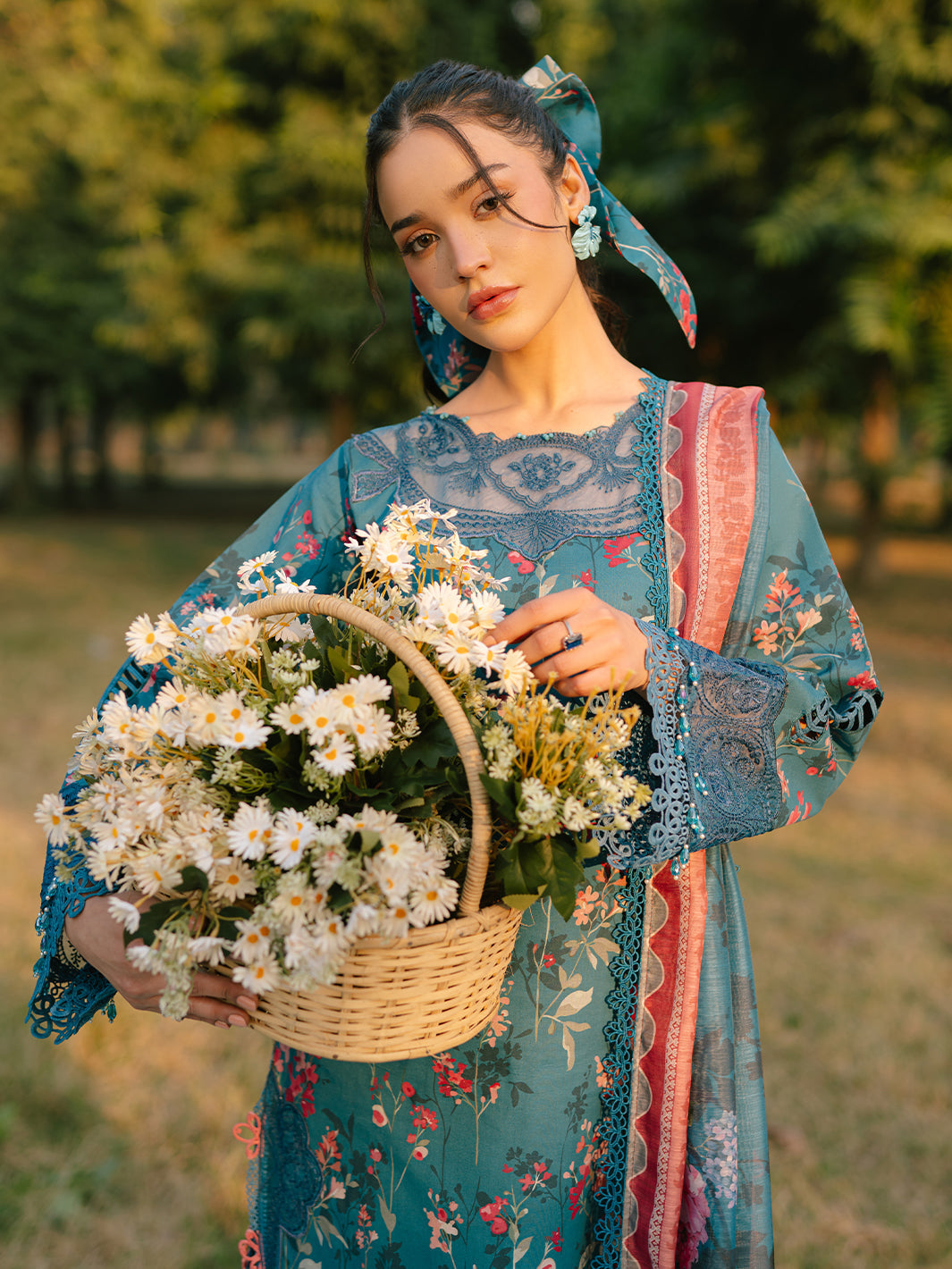 Parishay | Ivy Bloom Luxury Lawn | IVY-07