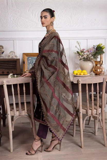 Iznik | Festive Velvet 23 | IV-23 SEHER - House Of Anaya