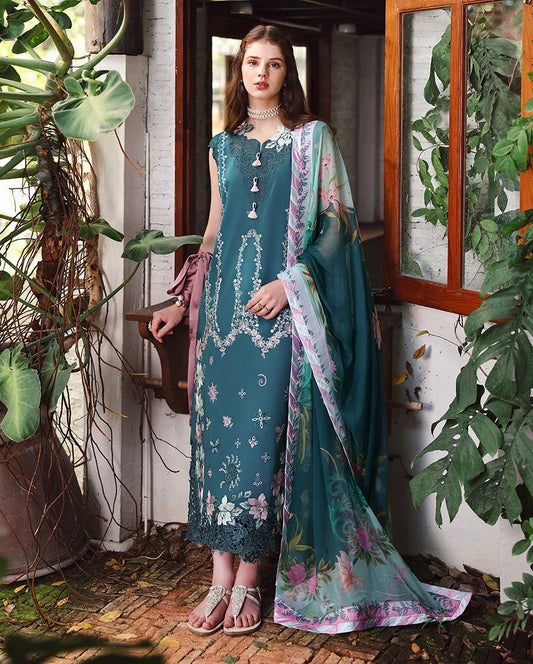 Mushq | The Secret Garden Lawn | Ivy Spell