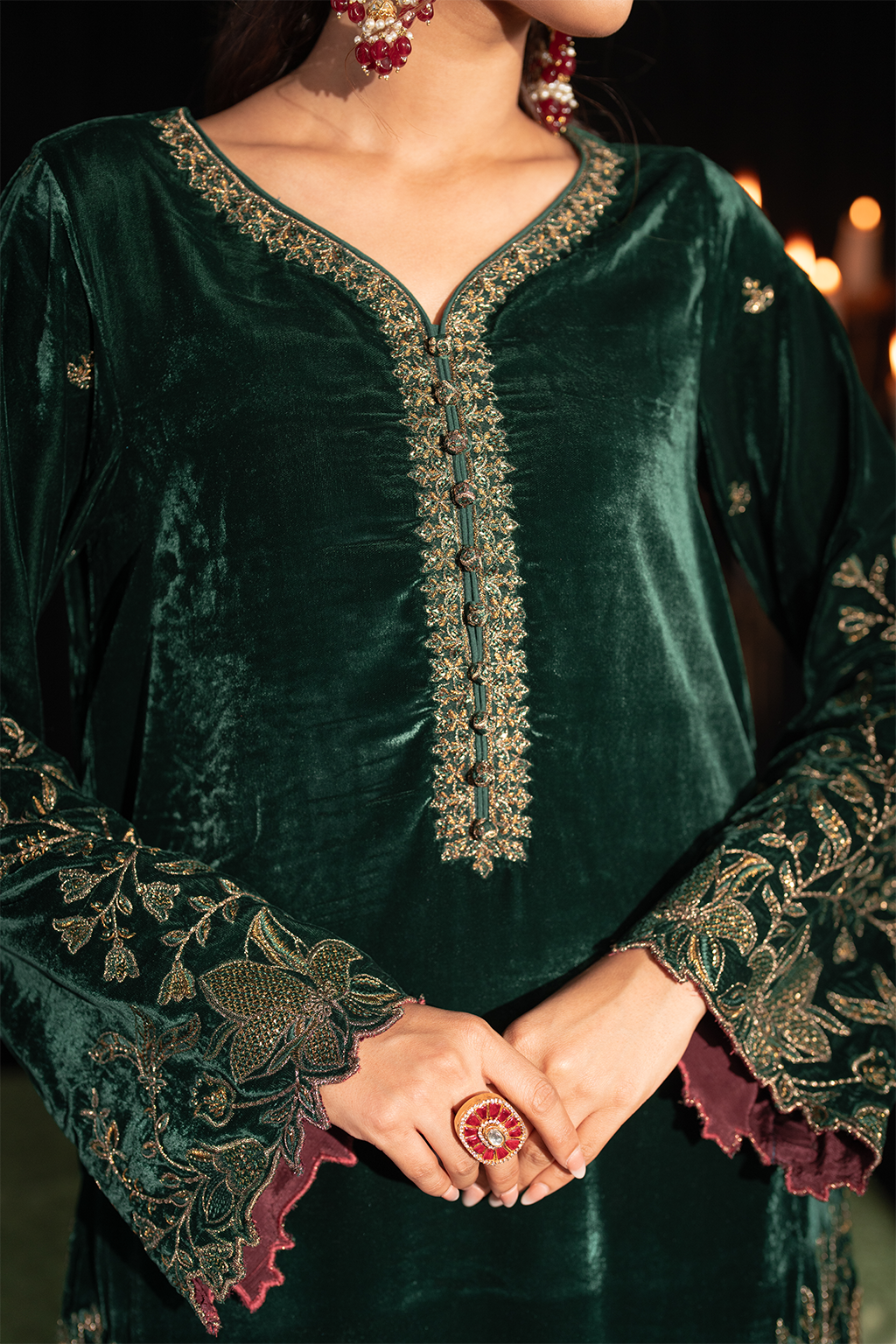 Iznik | Exclusive Velvet | IV-48 - House Of Anaya