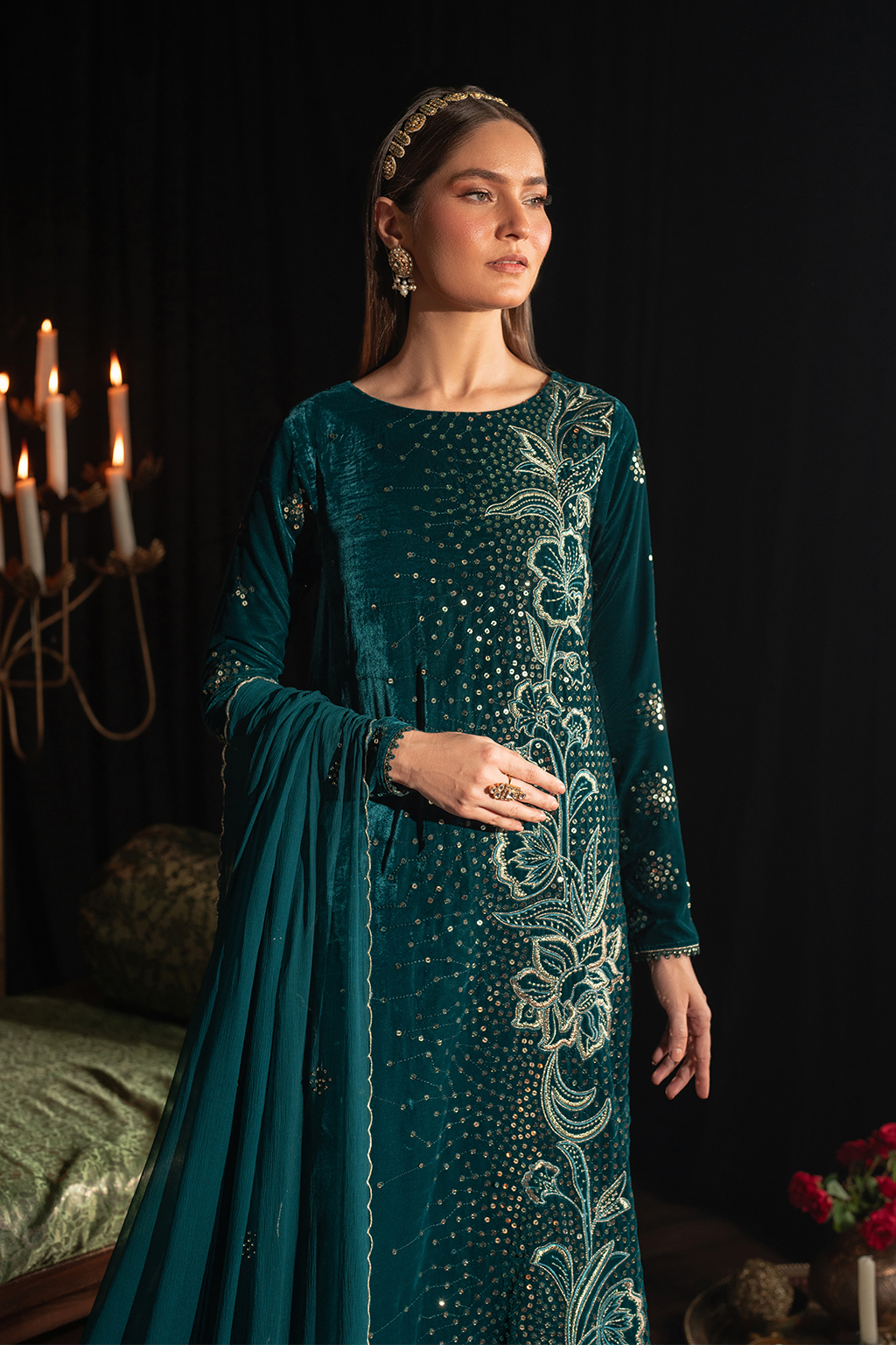 Iznik | Exclusive Velvet | IV-47 - House Of Anaya
