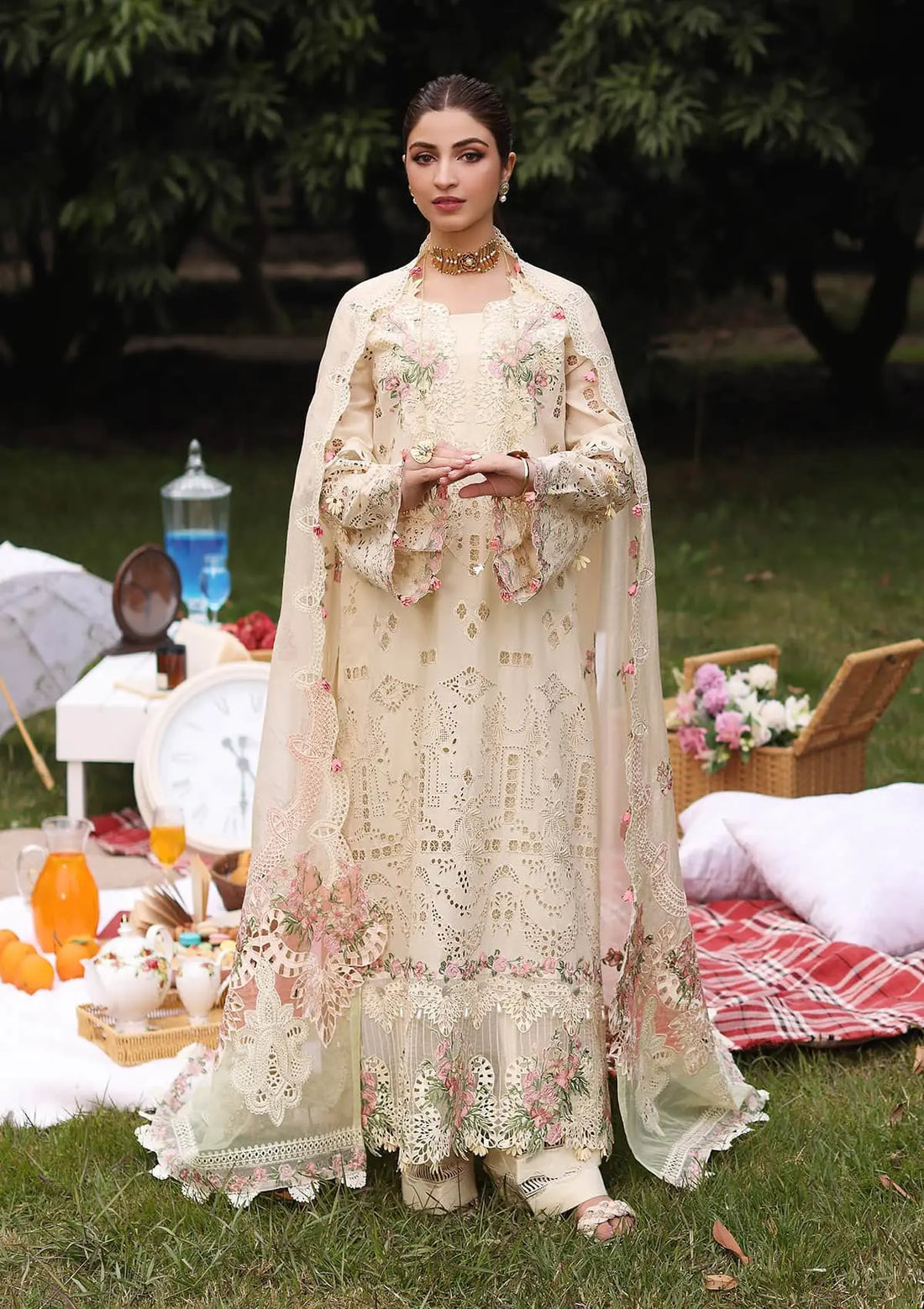 Kahf Premium | Festive Lawn 24 | KFL-07 SHIREEN - House Of Anaya