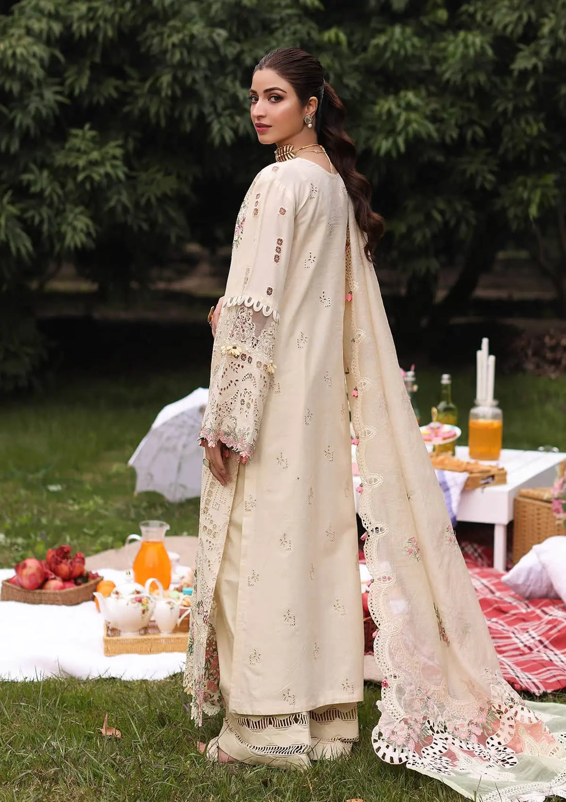 Kahf Premium | Festive Lawn 24 | KFL-07 SHIREEN - House Of Anaya