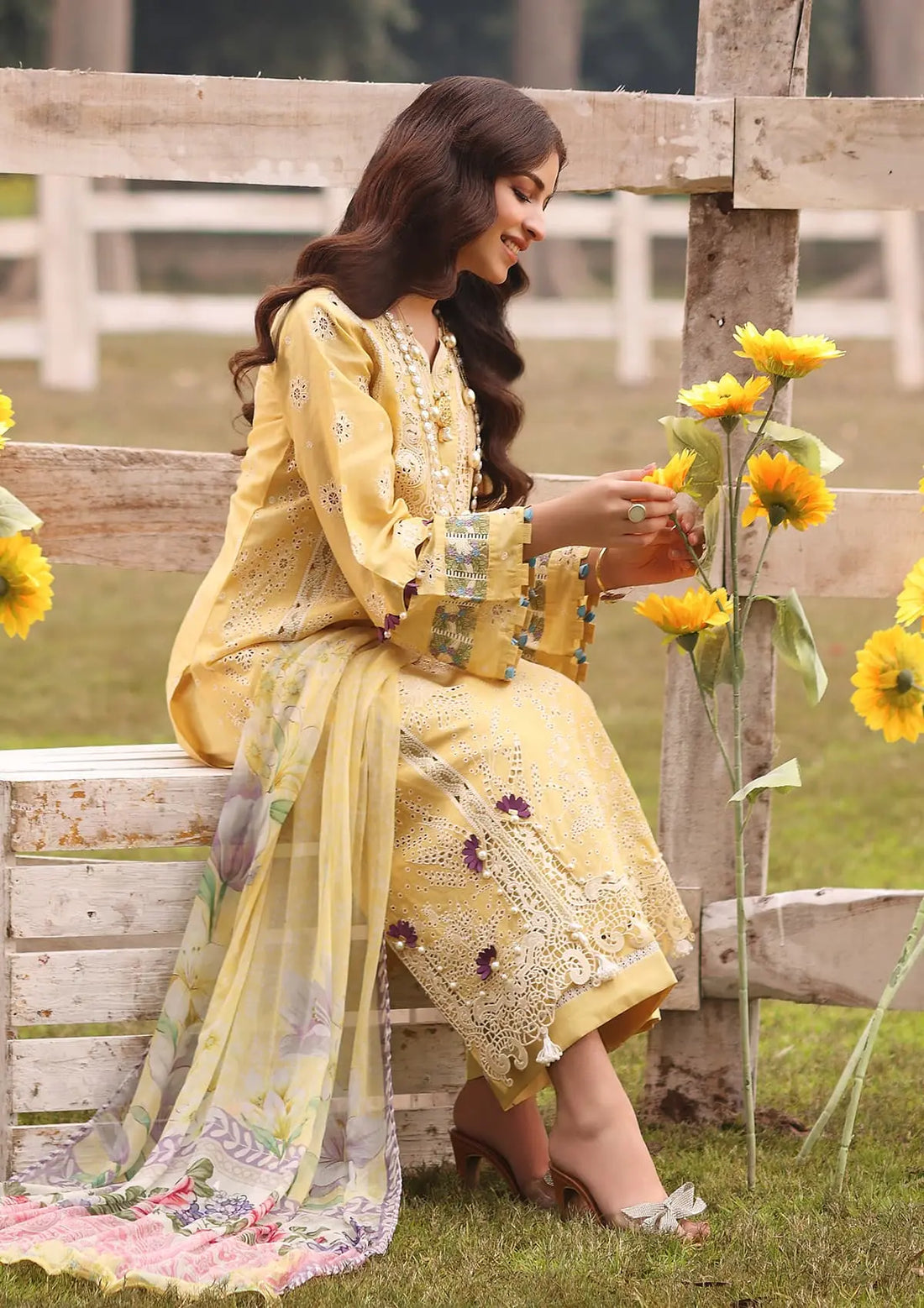 Kahf Premium | Festive Lawn 24 | KFL-05 SAHAR - House Of Anaya