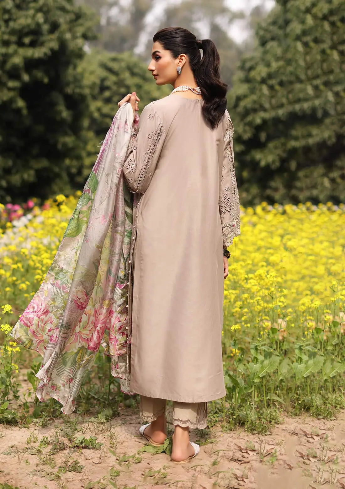 Kahf Premium | Festive Lawn 24 | KFL-12 HEER - House Of Anaya