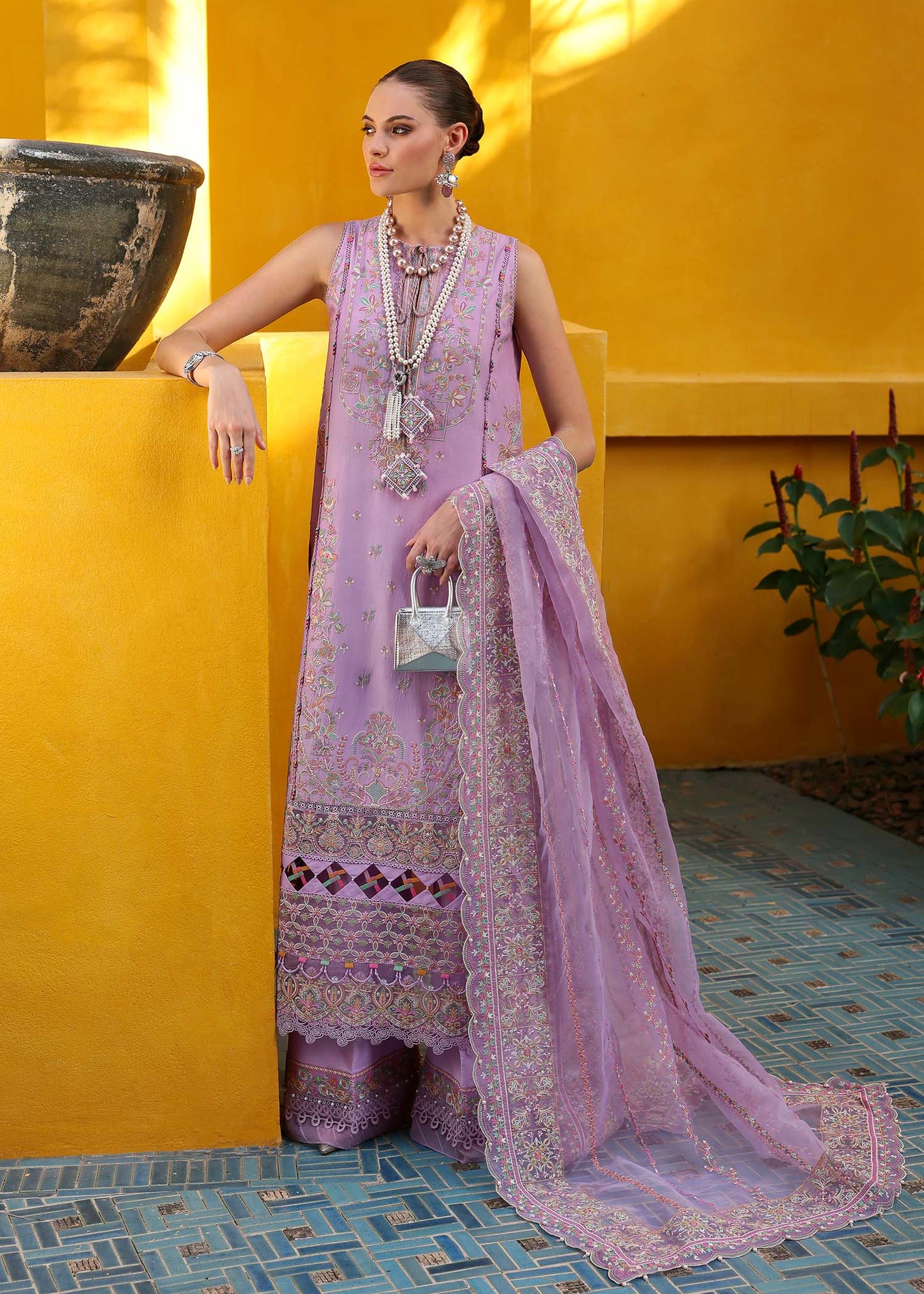 Kanwal Malik | Elysia Luxury Lawn 25 | Celia