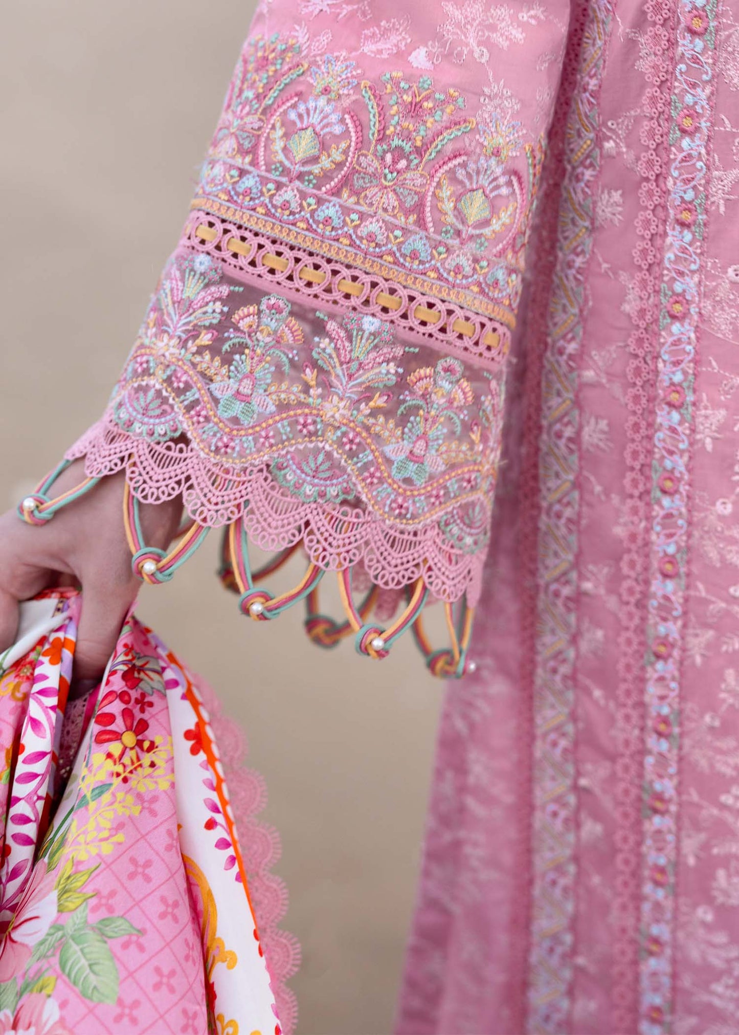 Kanwal Malik | Elysia Luxury Lawn 25 | Ariana